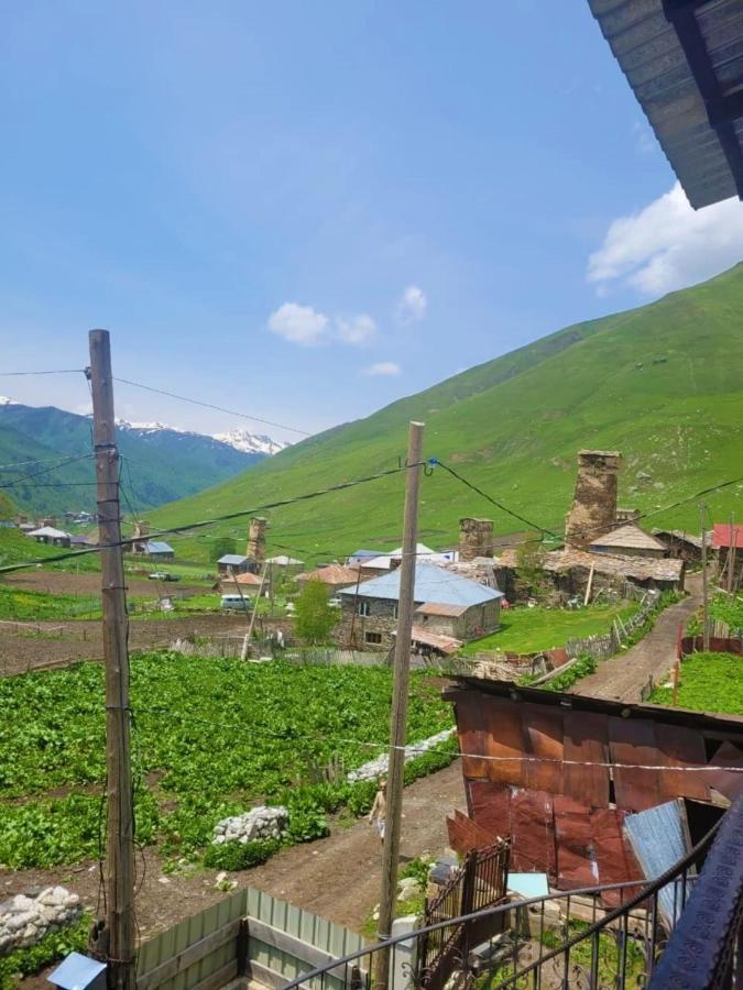 Guesthouse Miranda Ushguli Exterior photo