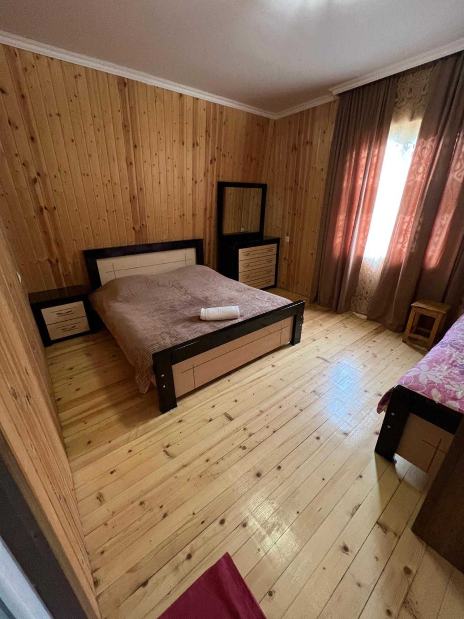Guesthouse Miranda Ushguli Exterior photo